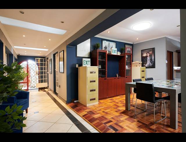 495M² BUSINESS FOR SALE IN PARKHURST